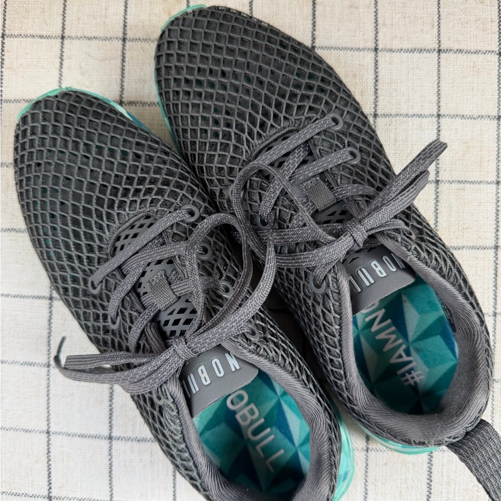 NOBULL Diamond Prism Grey Mesh Sneakers W8 M6.5